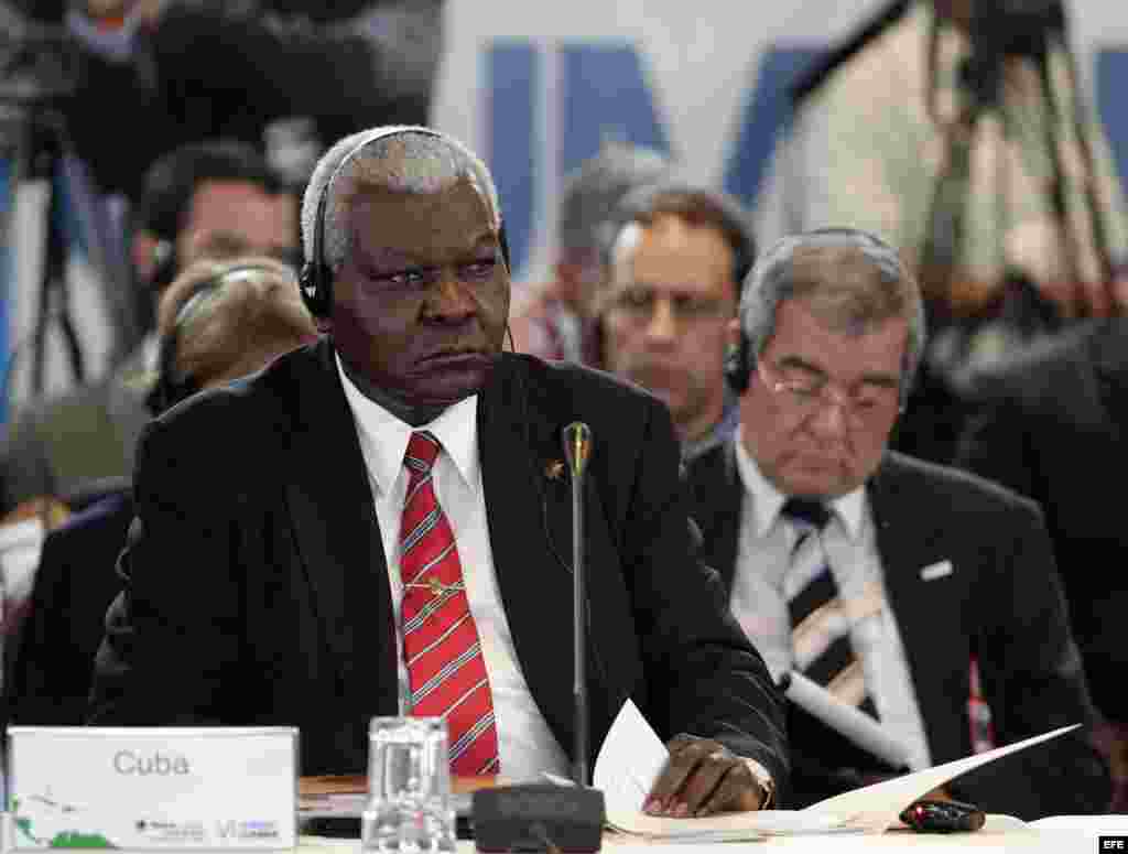 Estaban Lazo en la Cumbre de Petrocaribe.