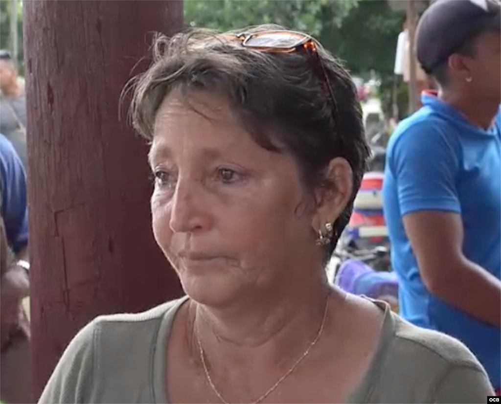 Miriam, familiar de José Fernández.