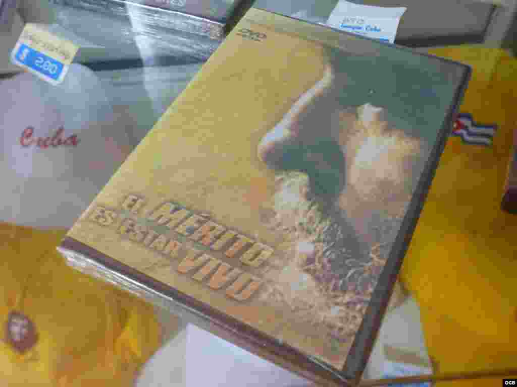 Disco con imagenes y discursos de Fidel Castro es vendido en 5 CUC