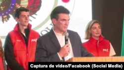 El presidente electo de Bolivia Rodrigo Paz Pereira, en su primer discurso.