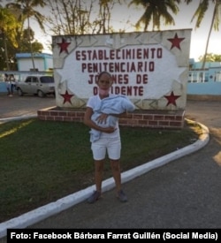 Bárbara Farrat Guillén durante una de las visitas a la cárcel
