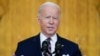 El presidente de Estados Unidos, Joe Biden, habla sobre la crisis de Ucrania el martes 22 de febrero de 2022, en la Casa Blanca, en Washington. (AP Foto/Alex Brandon)